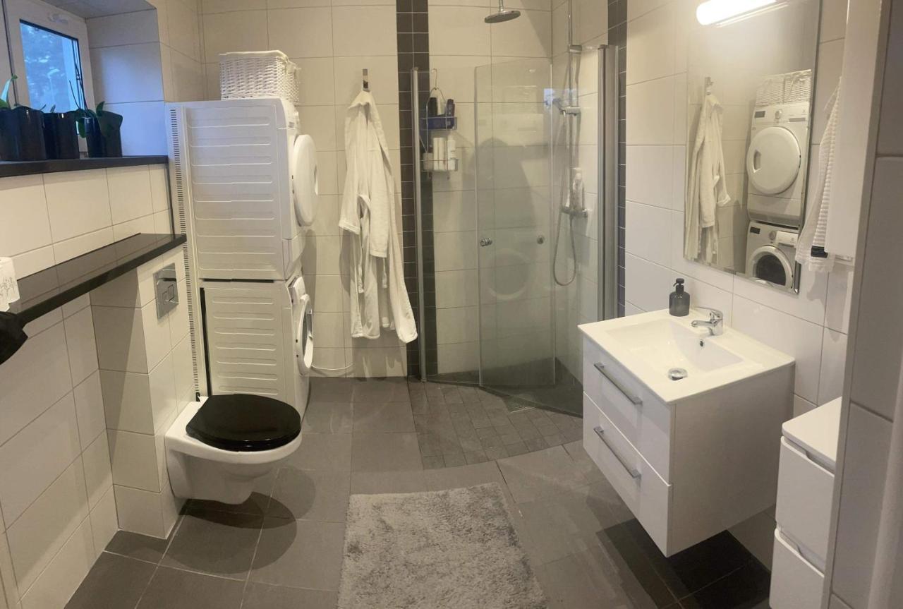 Nyrenoverad lägenhet Åhus Exteriör bild